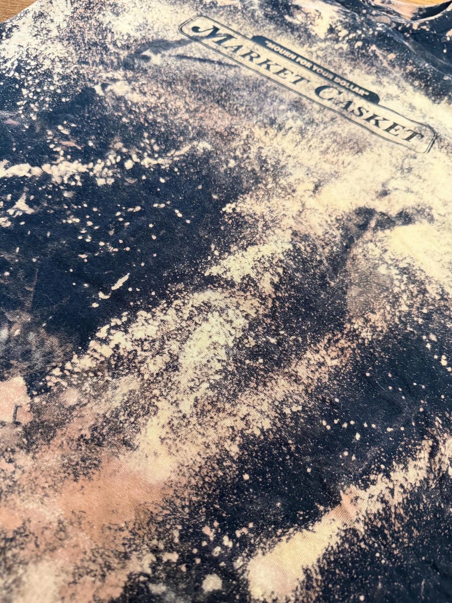 Market Casket T-Shirt / Medium