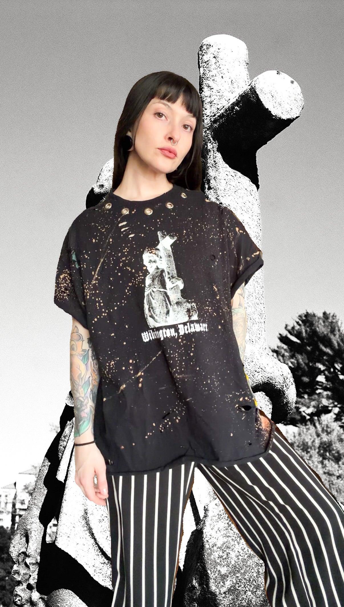 Distressed Wilmington Delaware Cemetery Shirt / XL