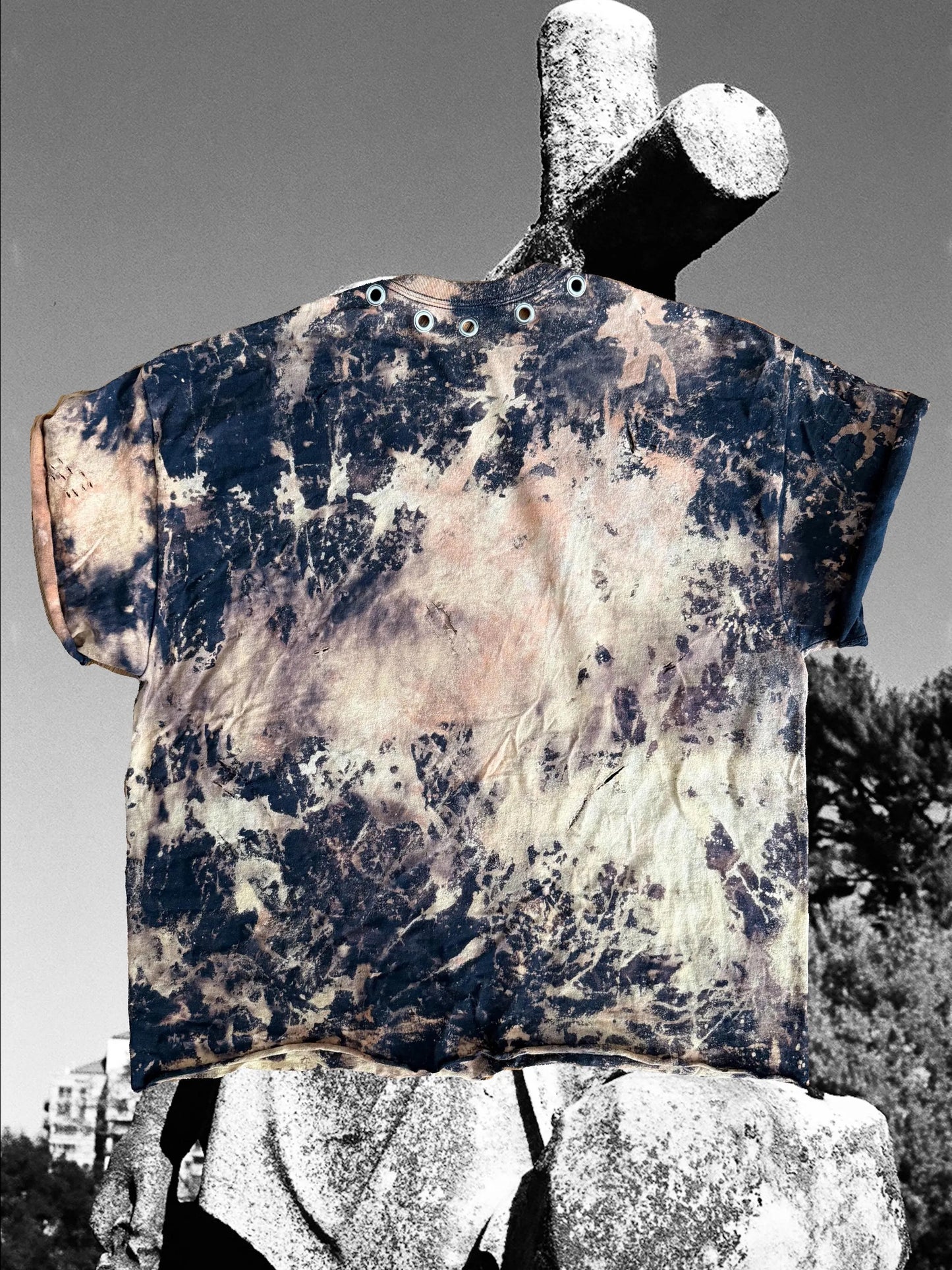 Bleach Dyed and Distressed Wilmington, Delaware T-Shirt / XL
